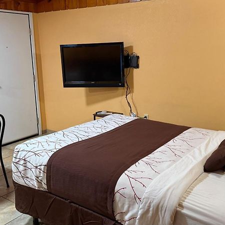 Apple Inn Motel Chelan Eksteriør billede