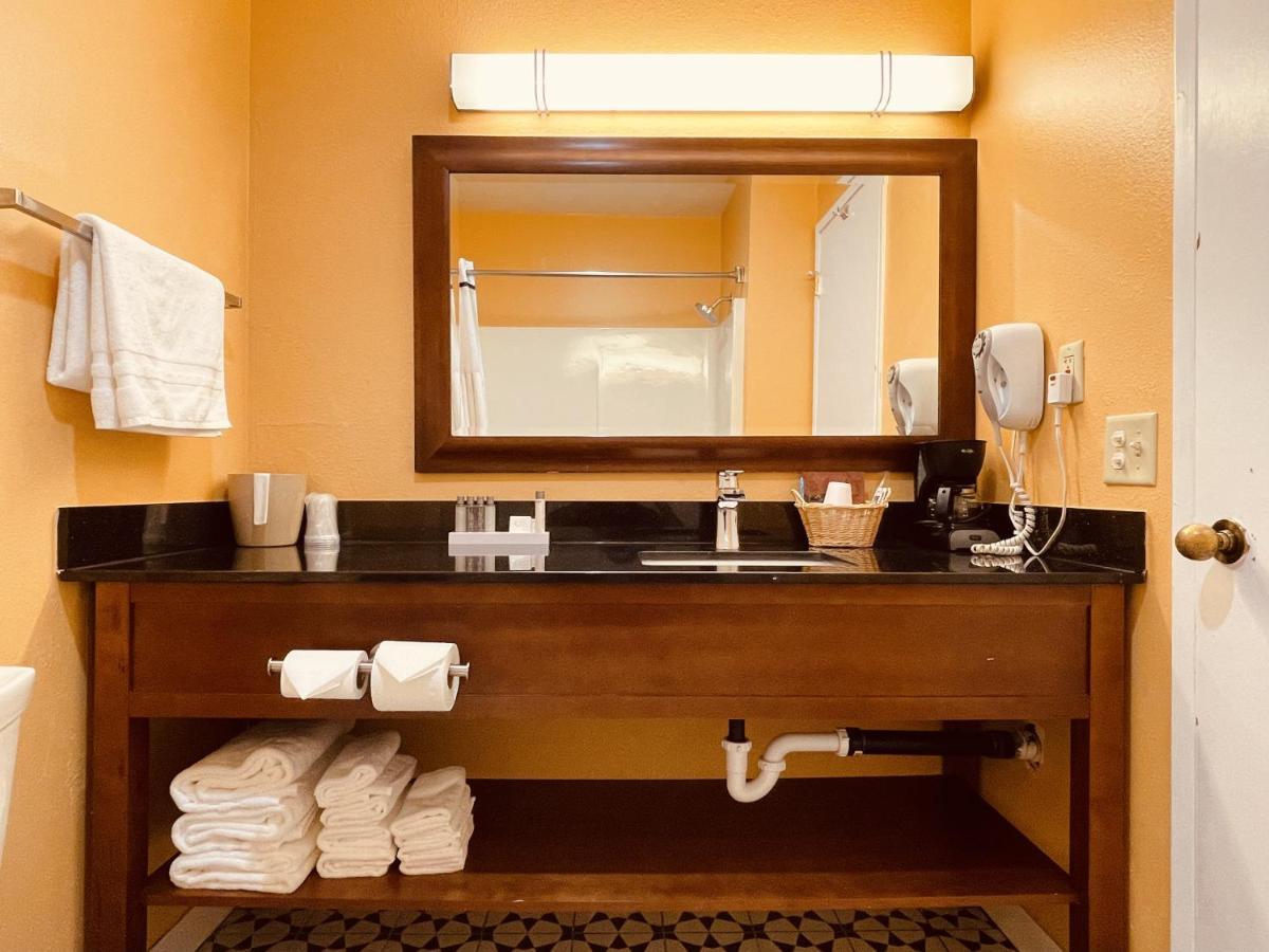 Apple Inn Motel Chelan Eksteriør billede